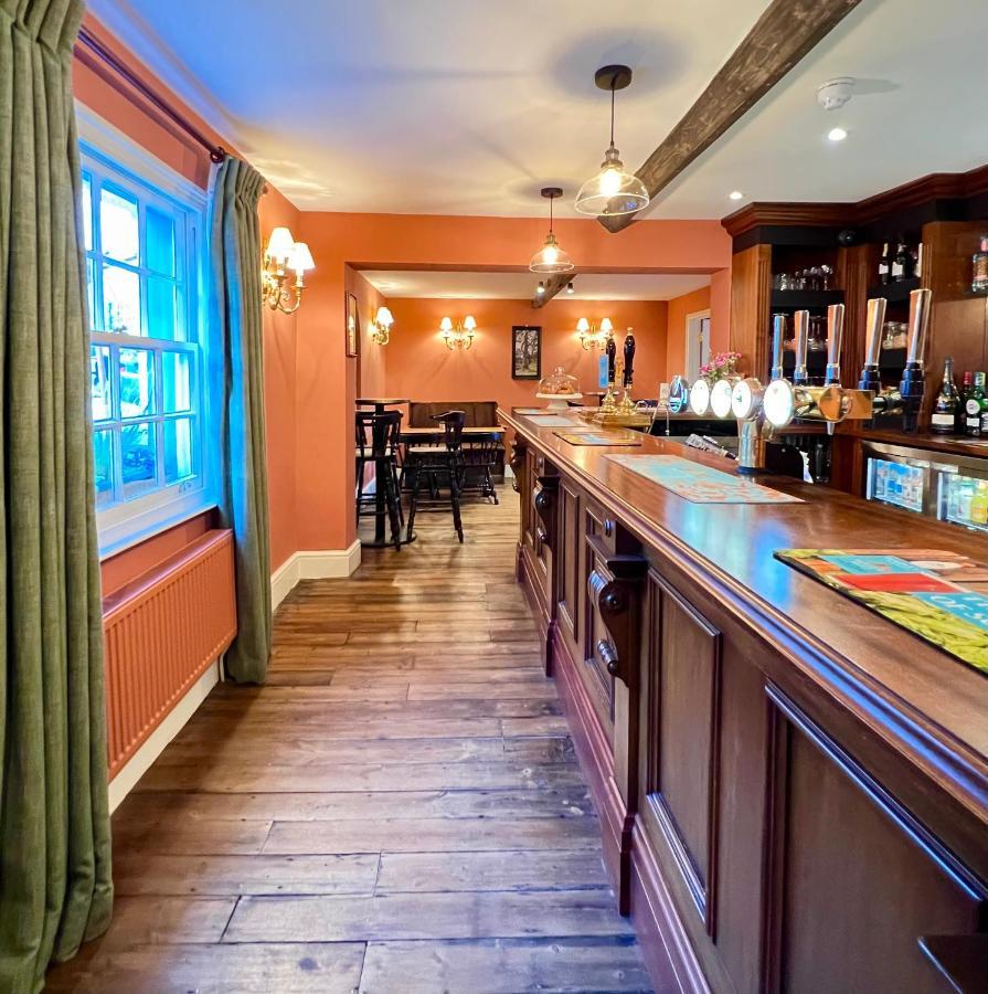 מלון דורקינג The Kings Head מראה חיצוני תמונה