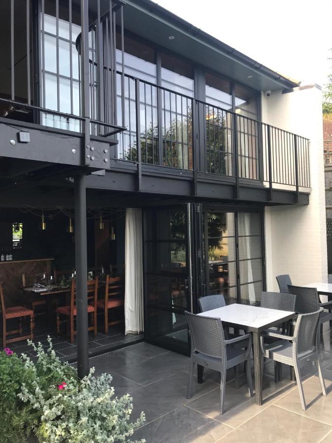 מלון דורקינג The Kings Head מראה חיצוני תמונה